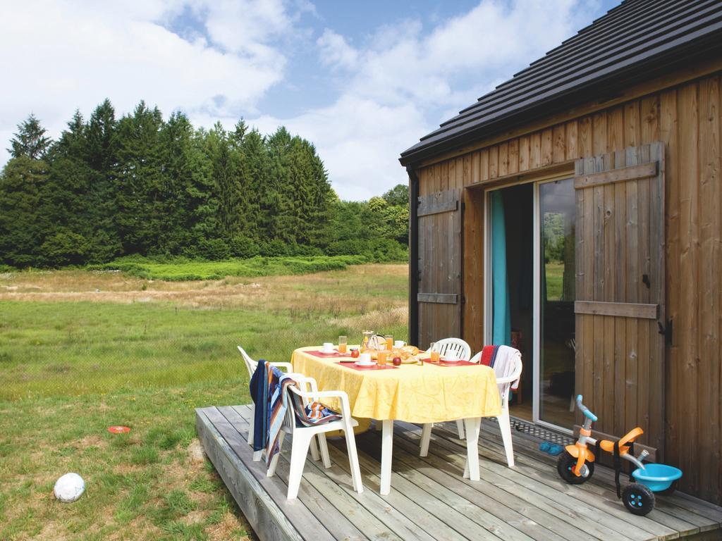 Vacancéole - Residence le Domaine du Bosquet Égletons Habitación foto