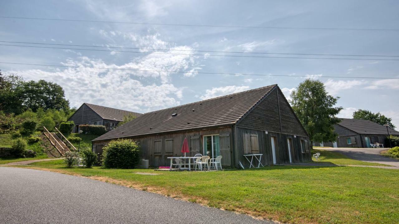 Vacancéole - Residence le Domaine du Bosquet Égletons Exterior foto